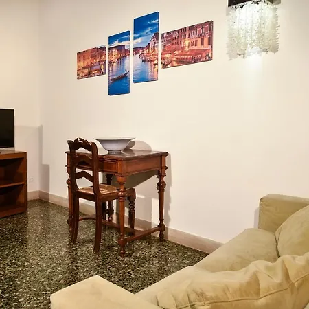 Santa Maria Formosa Appartement *